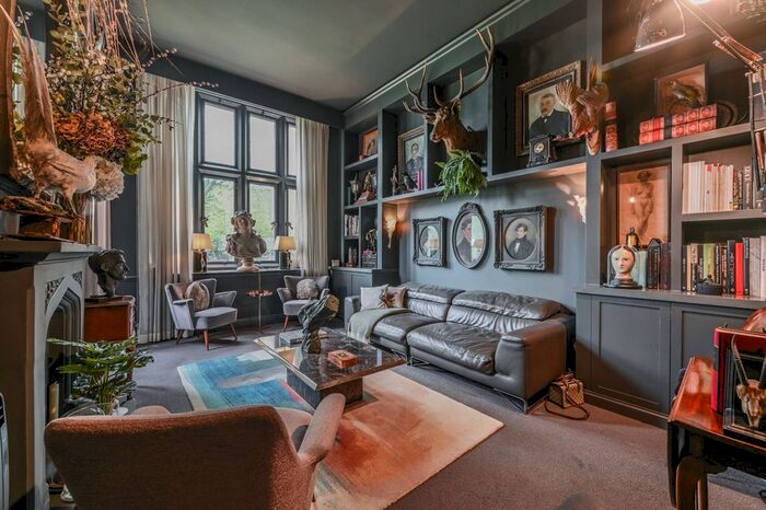 1 Bedroom Flat To Rent In Clapham Road, Oval, London, SW9