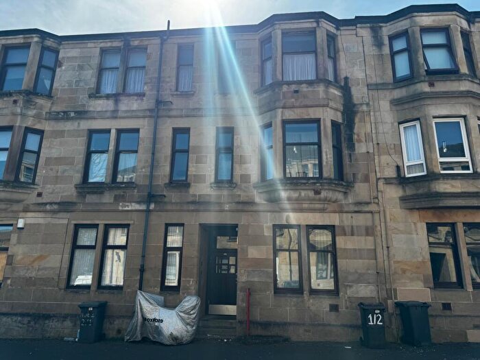 3 Bedroom Flat For Sale In Stock Street, Paisley, Renfrewshire, PA2