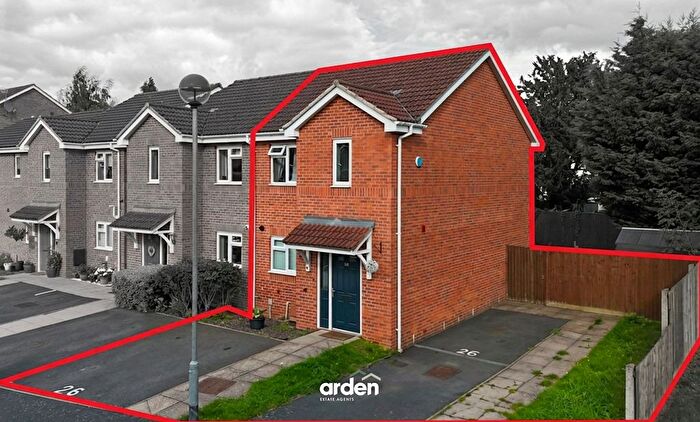 3 Bedroom Semi-Detached House For Sale In Catkins Close, Catshill, B61