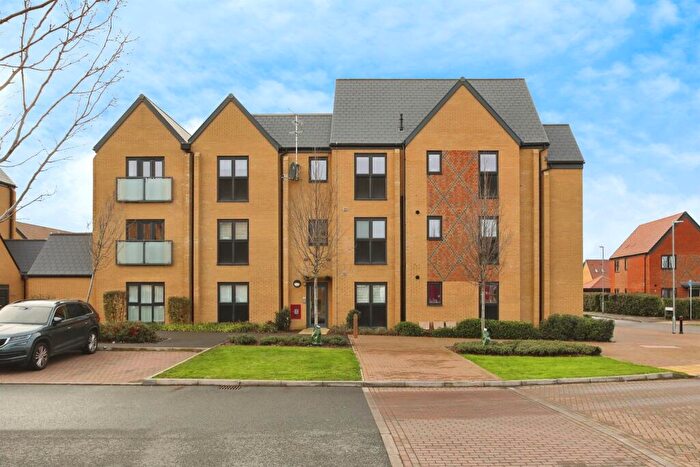 2 Bedroom Flat For Sale In Rosewood, Langley, Maidstone, ME17