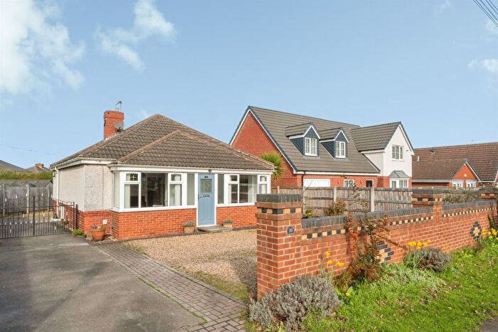 4 Bedroom Detached Bungalow For Sale In Doncaster Road, Hatfield, Doncaster, DN7