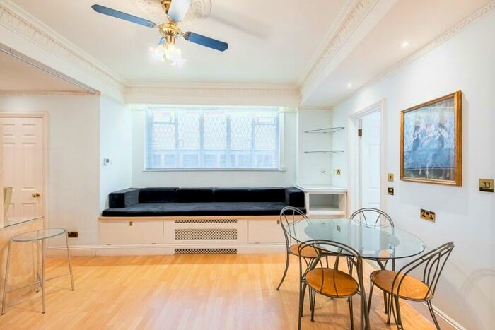 Apartment To Rent In Old Marylebone Road Marylebone, NW1