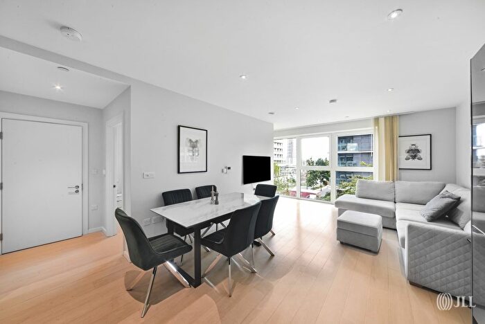 1 Bedroom Flat For Sale In Cassia Point, Glasshouse Gardens, London, E20