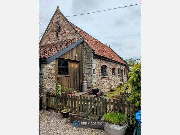 3 Bedroom Semi-Detached House To Rent In Benches Lane, Bristol, BS40