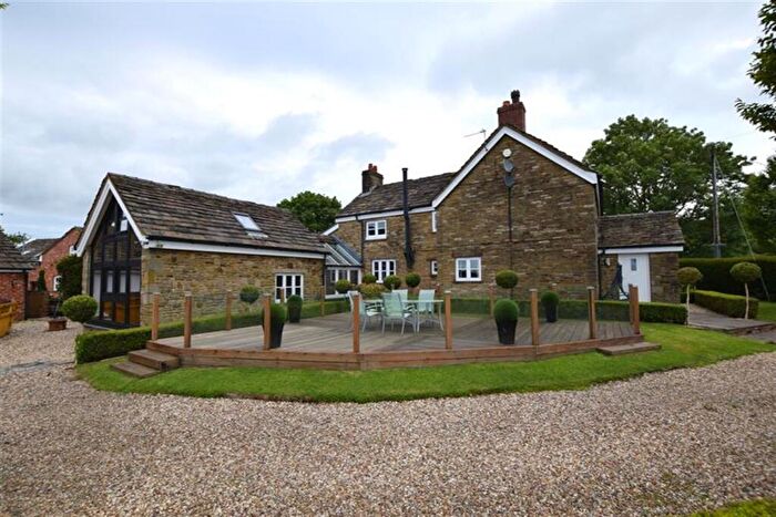 4 Bedroom Detached House To Rent In Sugar Lane, Adlington, SK10