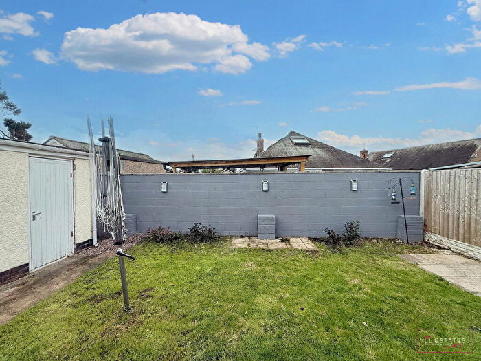 2 Bedroom Detached Bungalow To Rent In Howell Avenue, Rhuddlan, LL18