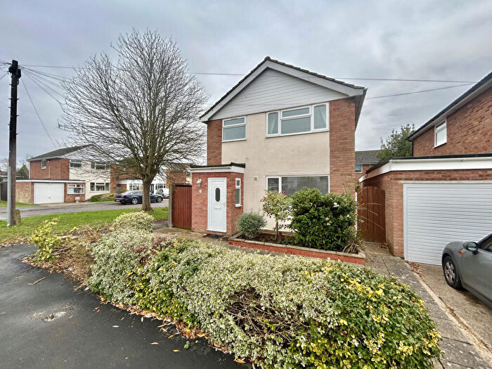 3 Bedroom Detached House For Sale In Manor Gardens, Buckden, PE19