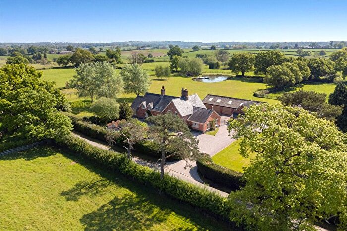 5 Bedroom Detached House For Sale In Lower Barnes, Malpas, Cheshire, SY14