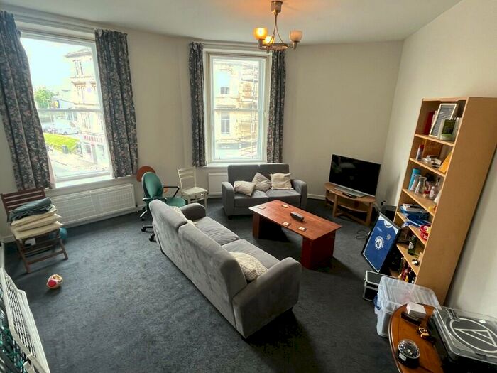 3 Bedroom House Of Multiple Occupation To Rent In Duke Street, Glasgow, G31