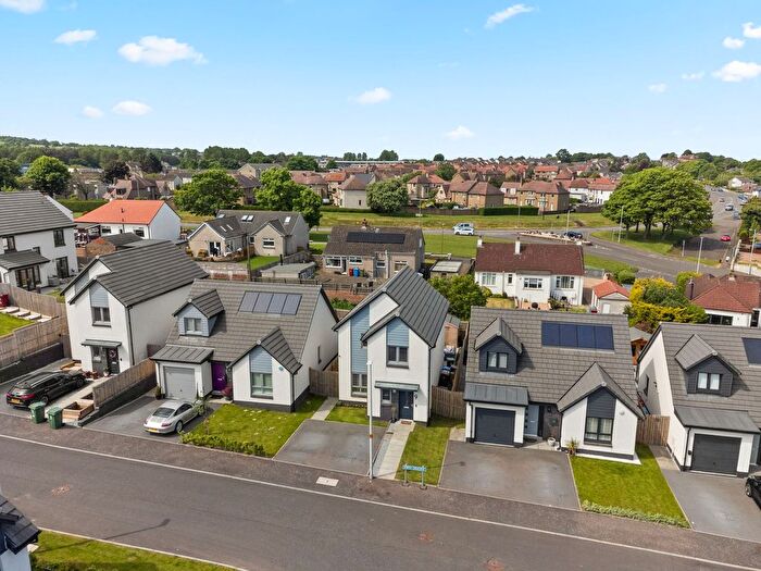 3 Bedroom Property For Sale In Forth Crescent, Bo'ness, EH51