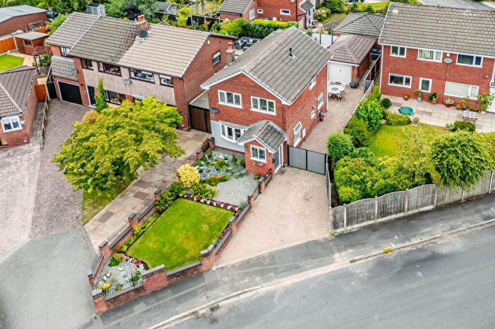 3 Bedroom Detached House For Sale In Lichen Close, Charnock Richard, PR7