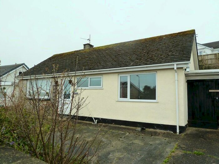 2 Bedroom Detached Bungalow For Sale In Breeze Hill, Tyn-Y-Gongl, LL74