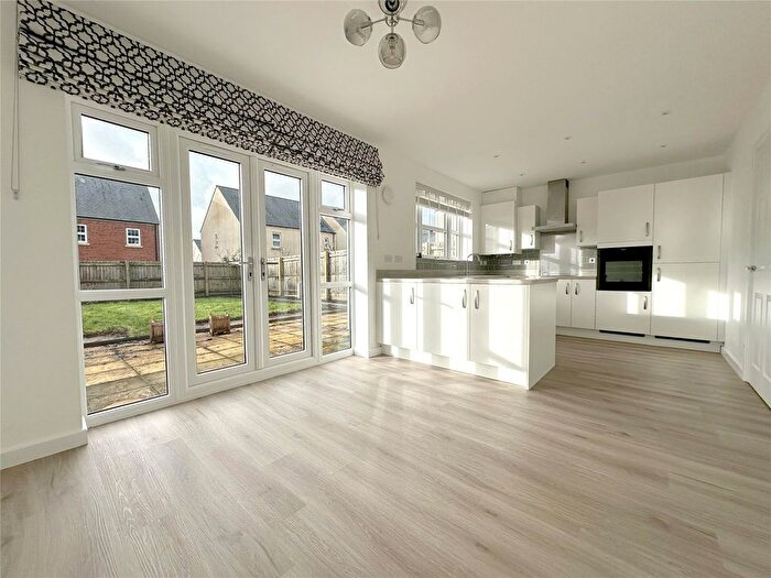 3 Bedroom Detached House To Rent In Exeter, Topsham, EX2