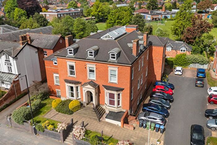 2 Bedroom Duplex For Sale In Warwick Road, Stratford-Upon-Avon, CV37