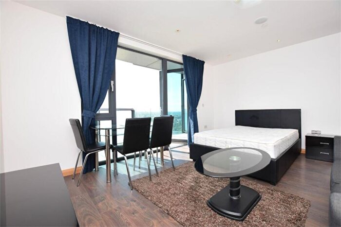 Apartment To Rent In Pinnacle Tower, Fulton Road, Wembley Park, HA9