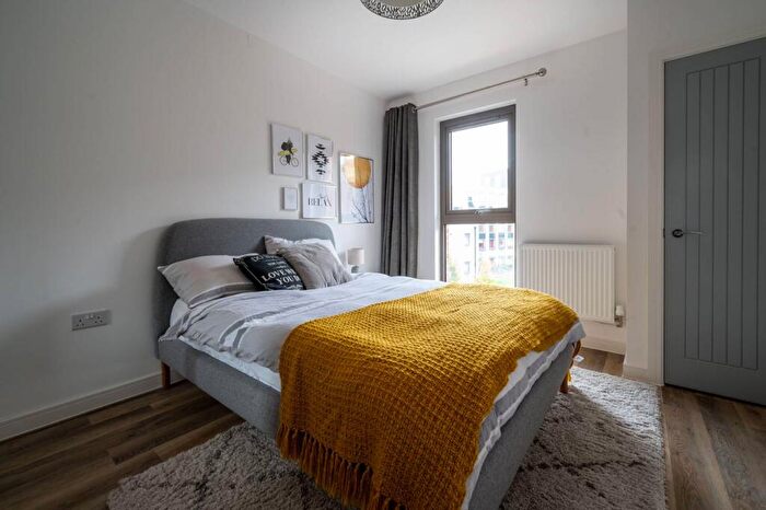 1 Bedroom Flat To Rent In Wey Corner, Guildford, , Guildford, GU1