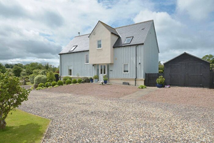 3 Bedroom Detached House For Sale In Eastlaw, Coldingham, Borders, TD14