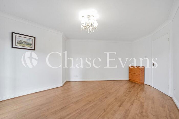 1 Bedroom Flat For Sale In Burrells Wharf, Canary Wharf, London, E14