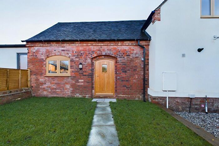 3 Bedroom Barn Conversion To Rent In Lullington Road, Coton-in-the-Elms, DE12