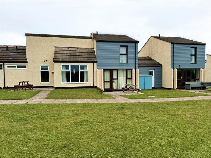 3 Bedroom Terraced Bungalow For Sale In Perran View, Trevellas, St Agnes, TR5