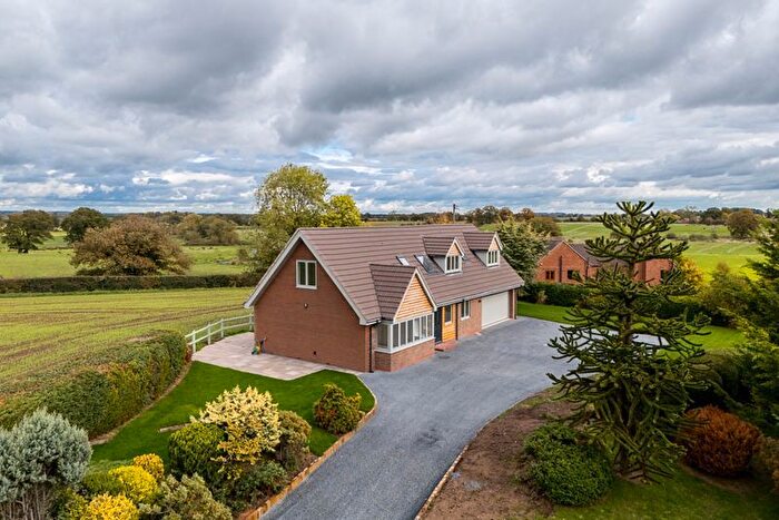4 Bedroom Detached Bungalow For Sale In Highfield House, Waters Upton, Telford, TF6