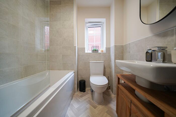 2 Bedroom Semi-Detached House For Sale In Laxford Lane, Lubbesthorpe, Leicester, Leicestershire, LE19