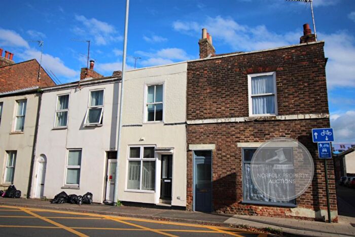 2 Bedroom Terraced House For Sale In Railway Road, King's Lynn, PE30