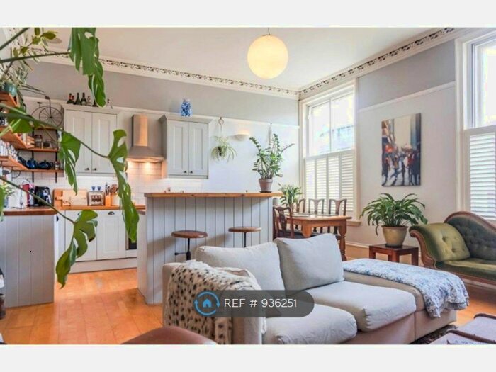 1 Bedroom Flat To Rent In Derby Road, Nottingham, NG7