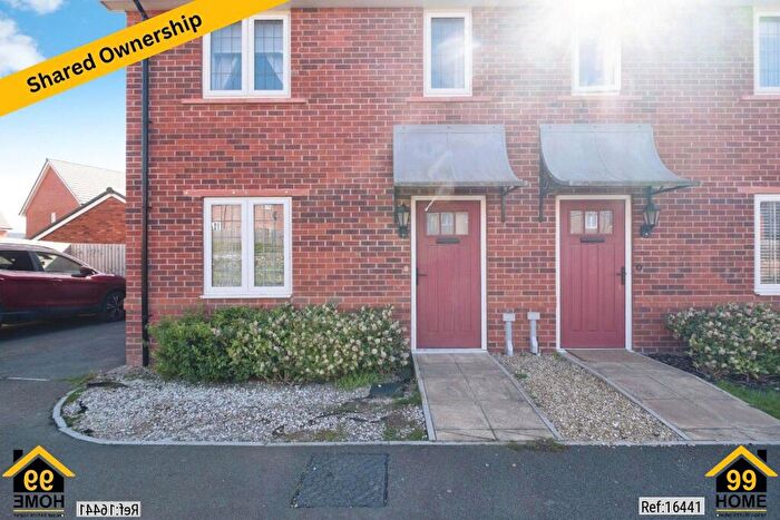 3 Bedroom Semi Detached House For Sale In Hedgerow Way, Herefordshire, HR4