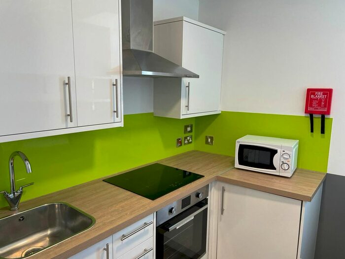 1 Bedroom Flat To Rent In Low Pavement, Nottingham, NG1