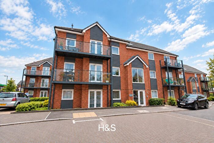 2 Bedroom Apartment For Sale In Cadet Drive, Shirley, Solihull, B90