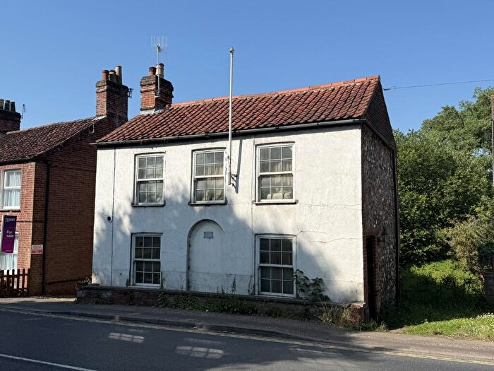 5 Bedroom Detached House For Sale In The Cabinet, High Street, Coltishall, Norwich, Norfolk, NR12