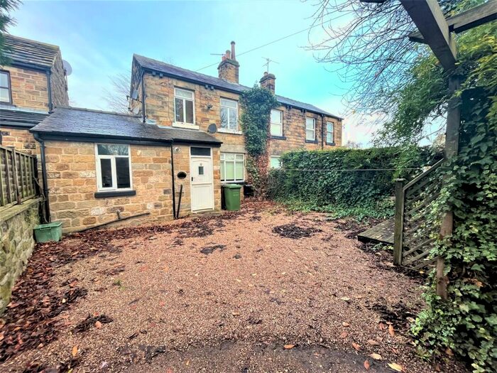 2 Bedroom Cottage To Rent In School Lane, Walton, Wakefield, WF2