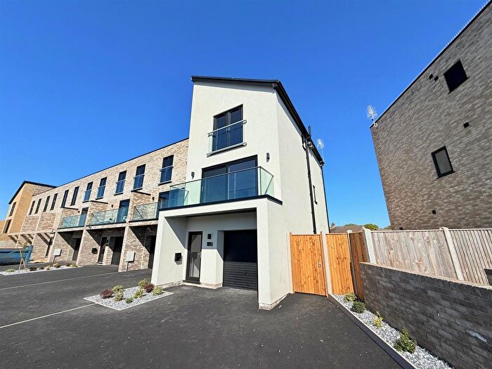 3 Bedroom End Terrace House For Sale In Tarworks Road, Great Yarmouth, NR30