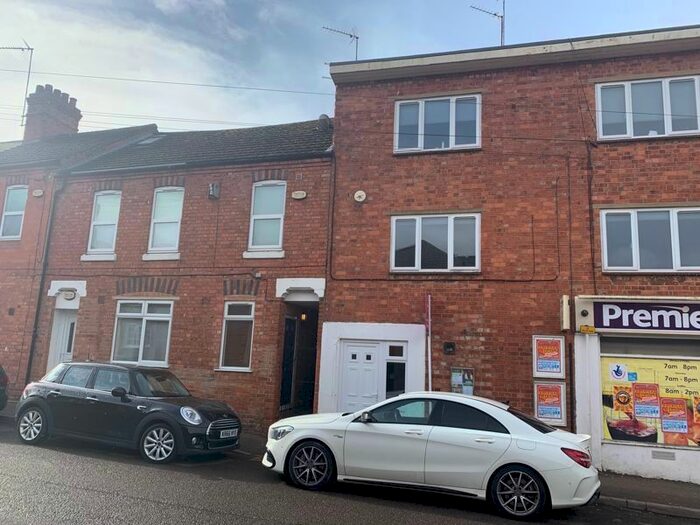 1 Bedroom Flat To Rent In Flat, High Street, Wootton Northampton, NN4