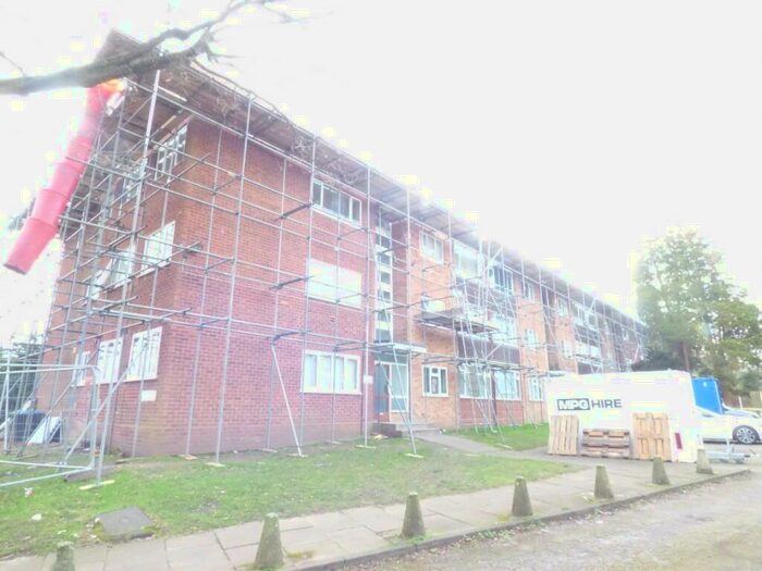 1 Bedroom Flat To Rent In Richmond Close, Butlers Road, Birmingham, B20
