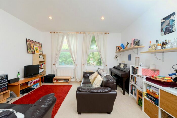 1 Bedroom Flat To Rent In Chiswick High Road, Chiswick, W4