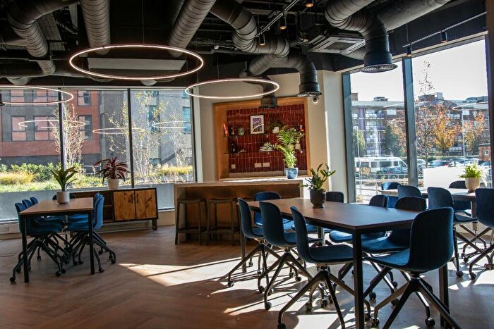 1 Bedroom Flat To Rent In Altitude At Phoenix, Saxton Lane, Leeds, West Yorkshire, LS9