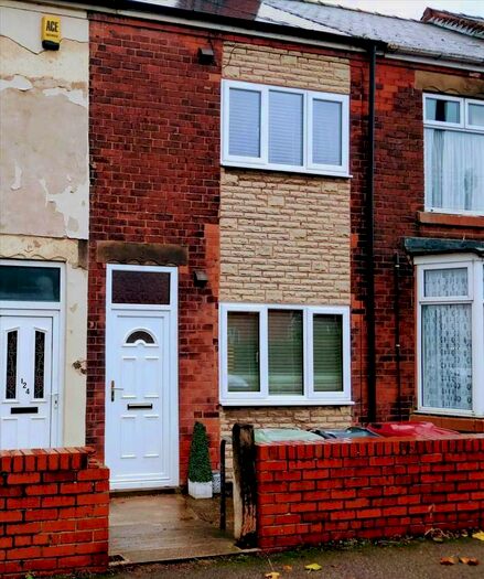 2 Bedroom House To Rent In Top Road, S44