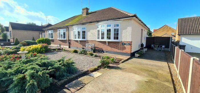 2 Bedroom Semi-Detached Bungalow For Sale In Rayleigh, Essex, SS6