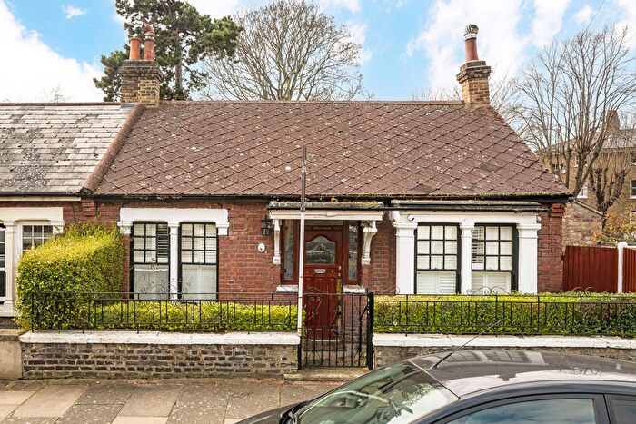 2 Bedroom Bungalow For Sale In Nadine Street, Charlton, London, SE7