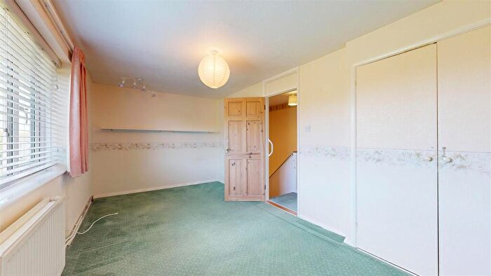 2 Bedroom End Of Terrace House For Sale In Shortlands, Portland, DT5