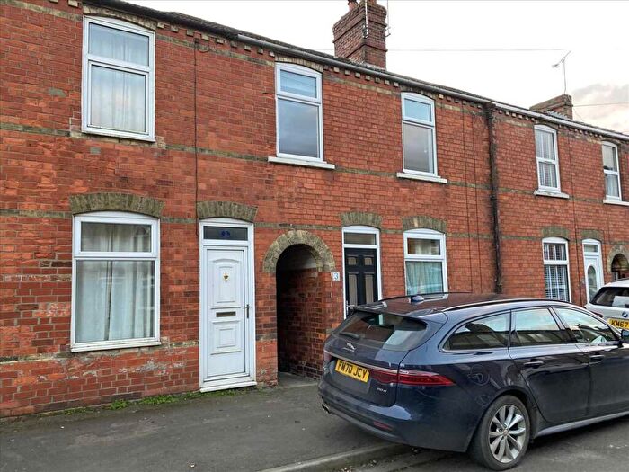 3 Bedroom Terraced House To Rent In Alexandra Road, Sleaford, NG34