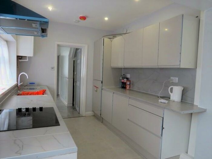 2 Bedroom House To Rent In Belvoir Street, Hull, HU5