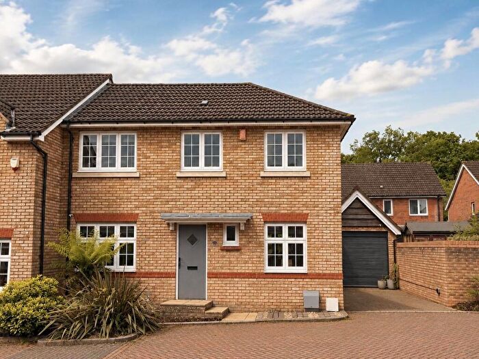 3 Bedroom Semi-Detached House For Sale In Well Appointed Modern Home In Prime Cheswick Village Location, BS16
