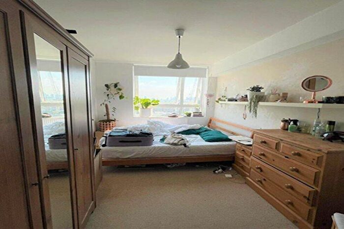 2 Bedroom Flat To Rent In Munster Square, Euston, NW1