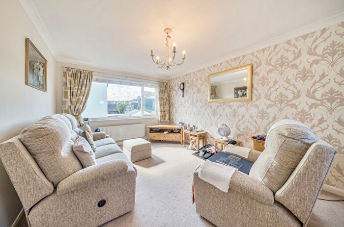 2 Bedroom Flat For Sale In Grosvenor Road, Paignton, Devon, TQ4