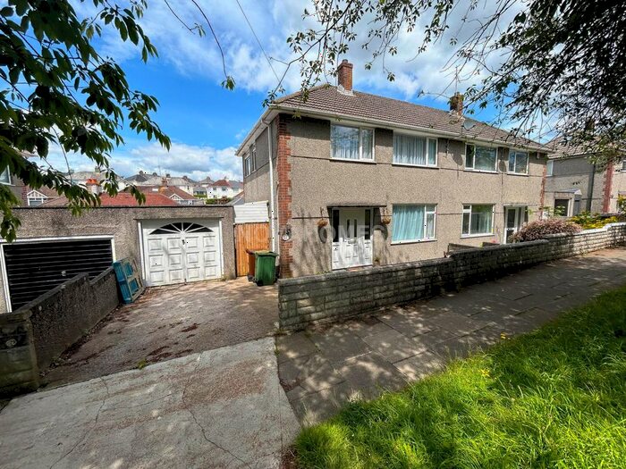 3 Bedroom Semi-Detached House To Rent In Segrave Road, Plymouth, PL2