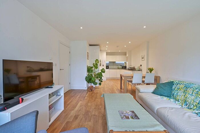 1 Bedroom Flat For Sale In Hartfield Road, Wimbledon, London, SW19