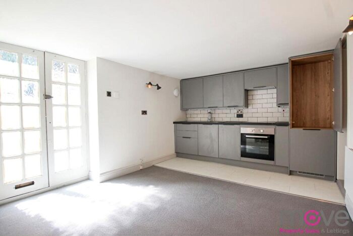 1 Bedroom Flat To Rent In Wellington Parade, Gloucester, GL1